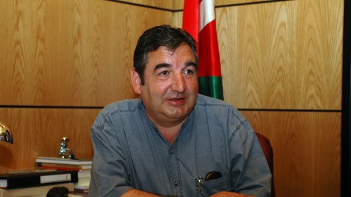 José Ángel Agirrebengoa Imaz zendu da, Napar Buru Batzarraren presidente ohia, gaixotasun luze baten ondorioz 