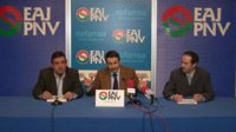 EAJ-PNV considera urgente mejorar la comunicación viaria a través del Pirineo, pero no mediante una autovía