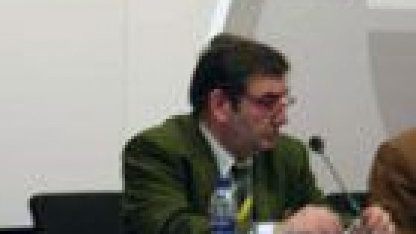 Agirrebengoa: “Defendemos la conveniencia de crear una Mesa de partidos para la normalización política en Navarra”