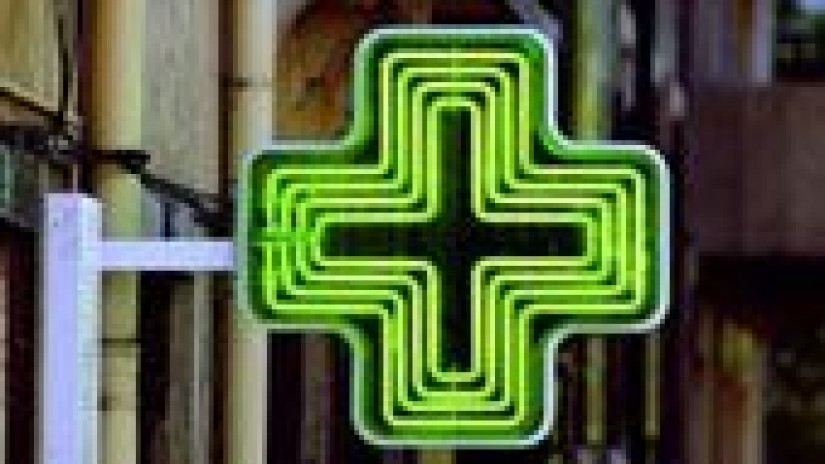 EAJ-PNV pide que los concursos públicos exijan que la distribución de determinados productos sanitarios se realice en todas las farmacias de Navarra