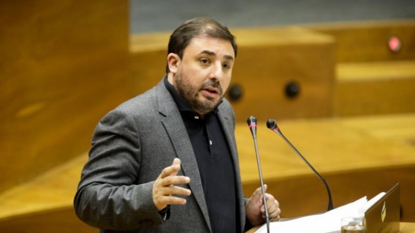 Unai Hualde: “UPN y PPN están haciendo una manipulación interesada de Skolae que roza el cazurrismo”