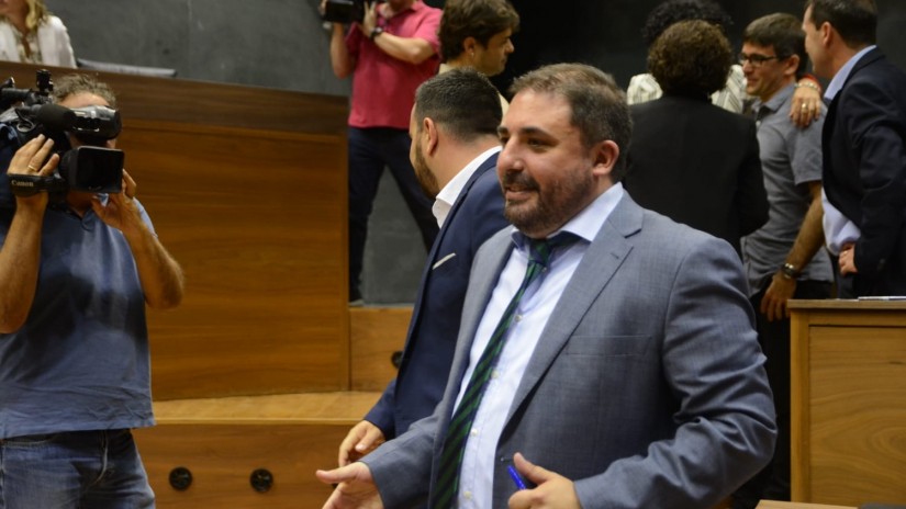 El Napar Buru Batzar de EAJ-PNV muestra su “enorme alegría” por la elección de Unai Hualde para presidir el Parlamento foral