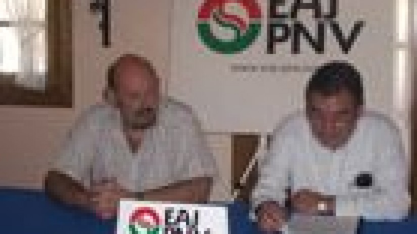 EAJ-PNV defiende que la N-121-A sea una vía de tres carriles y que las obras estén completamente finalizadas en 2009