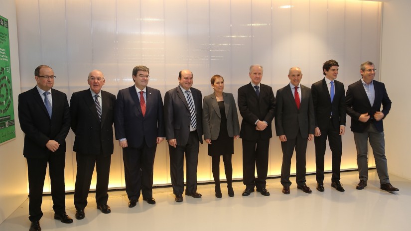 Uxue Barkos defiende el Convenio Económico como una de las herramientas más eficaces para garantizar el bienestar y la prosperidad de los navarros y navarras