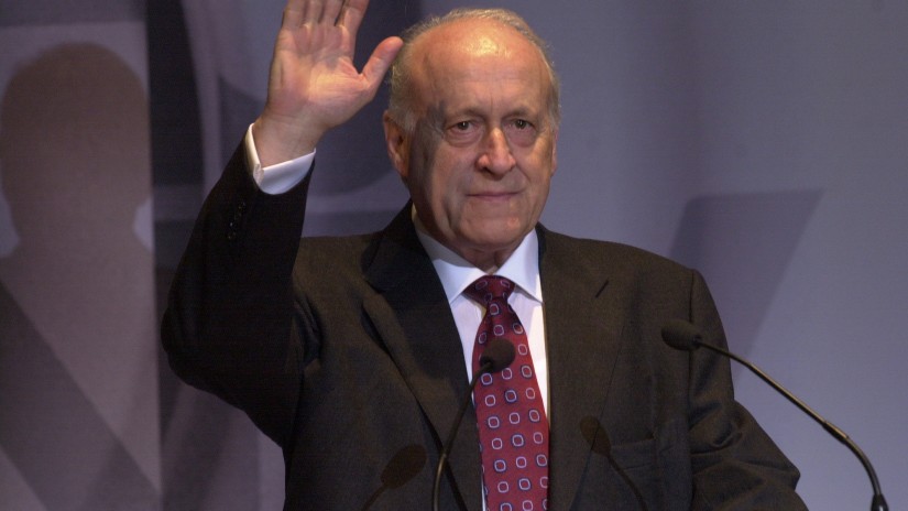 Xabier Arzalluz zendu da, euskal abertzaletasunaren lider historikoa, 86 urte zituela Xabier Arzalluz zendu da, euskal abertzaletasunaren lider historikoa, 86 urte zituela
